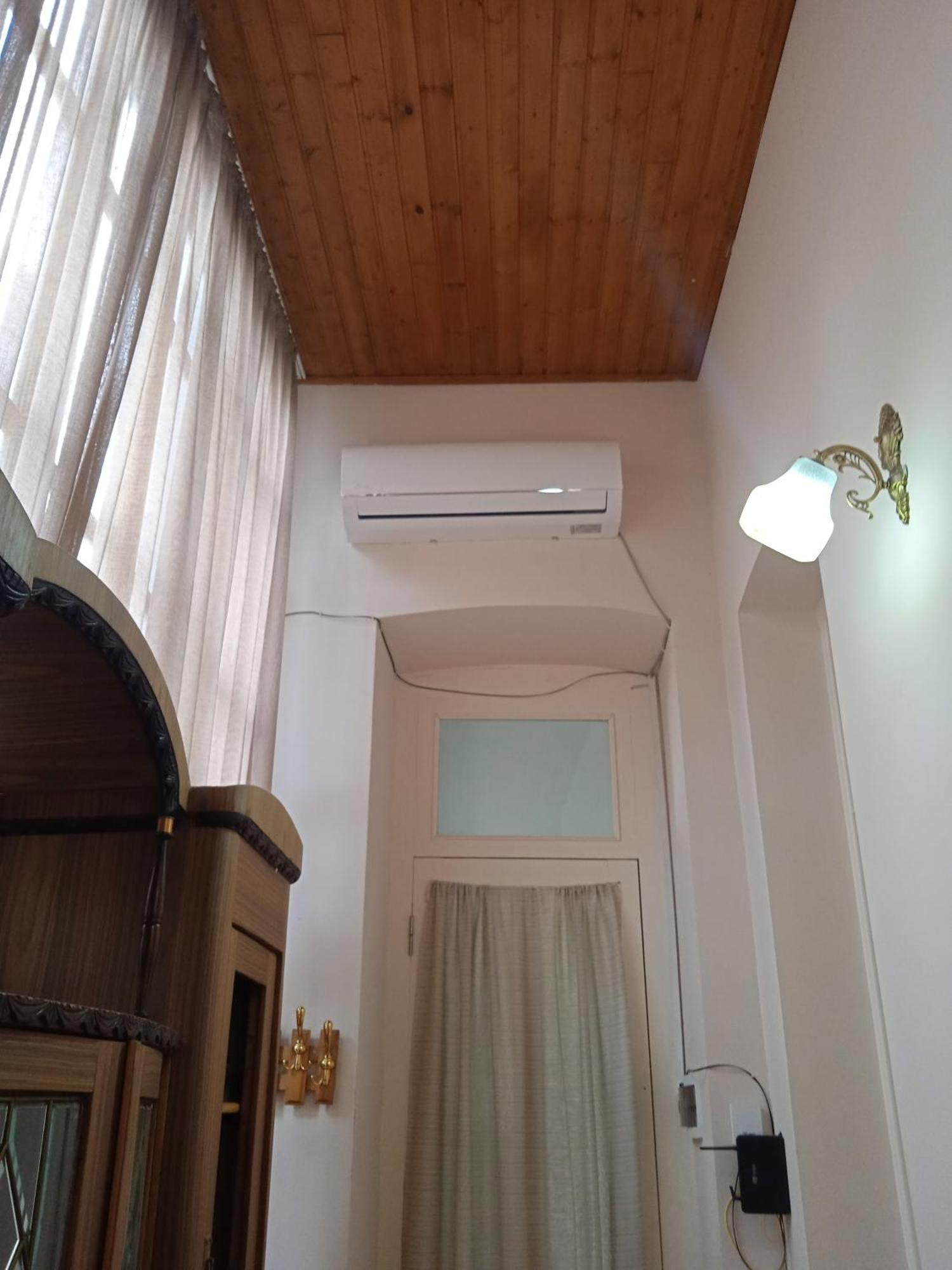 Smoking Lion Apartment Tbilisi ภายนอก รูปภาพ